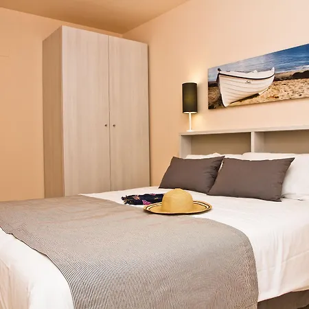 Pierre & Playa Apartment *