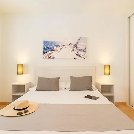 Pierre & Playa Apartment *
